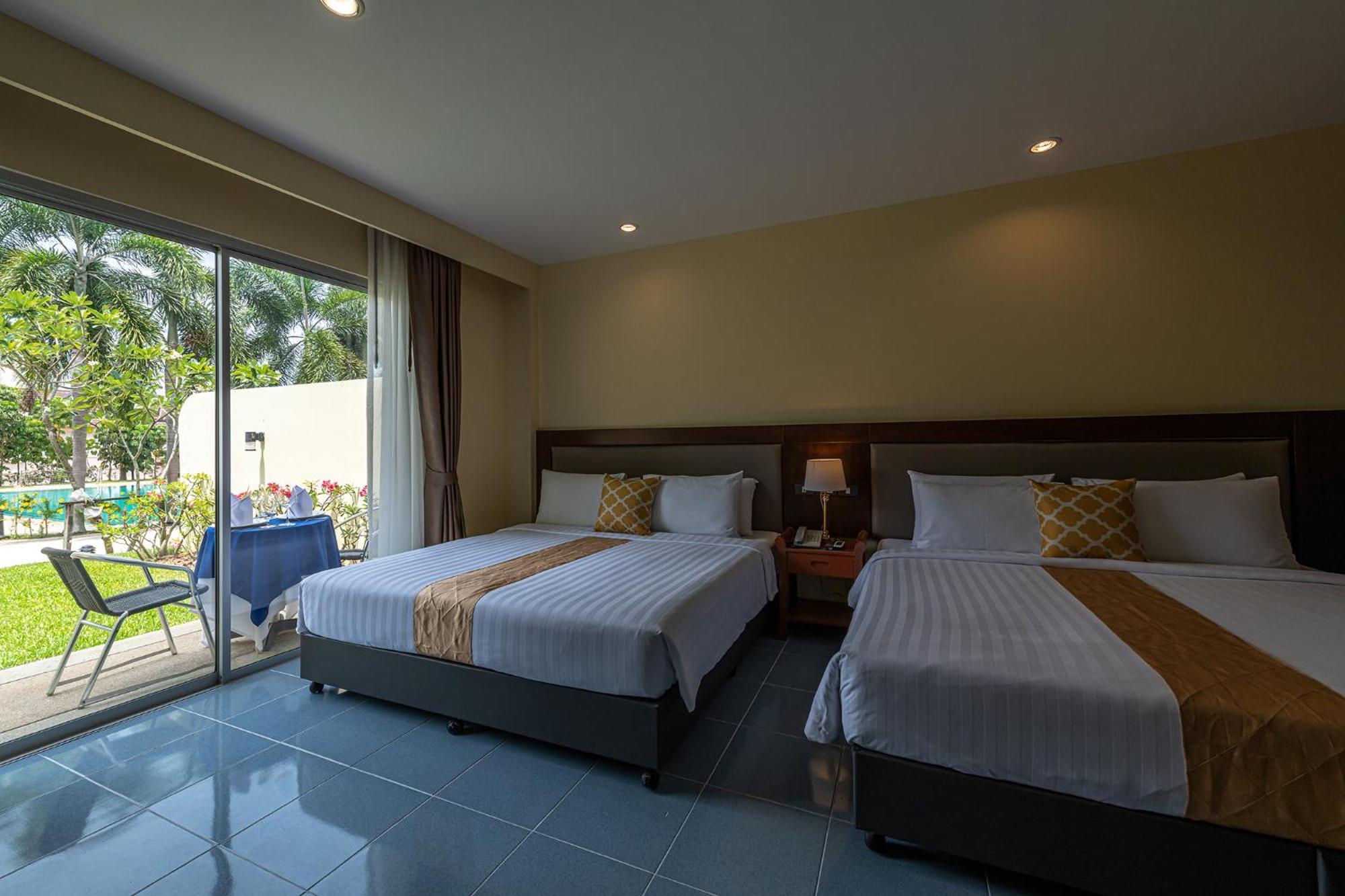 Blue Beach Grand Resort And Spa Rawai Exterior photo