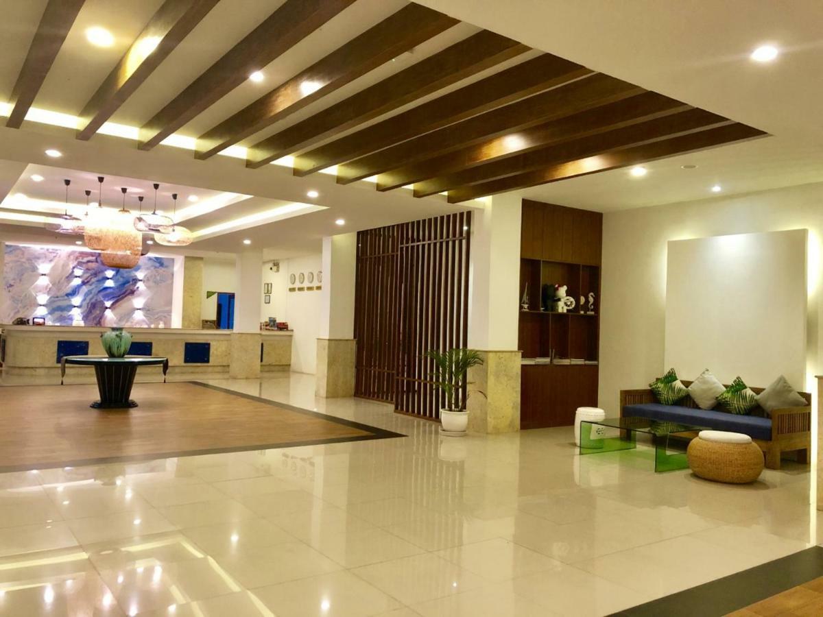 Blue Beach Grand Resort And Spa Rawai Exterior photo