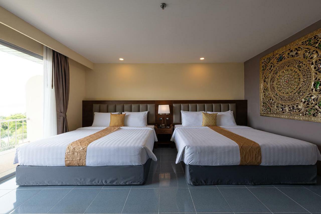Blue Beach Grand Resort And Spa Rawai Exterior photo