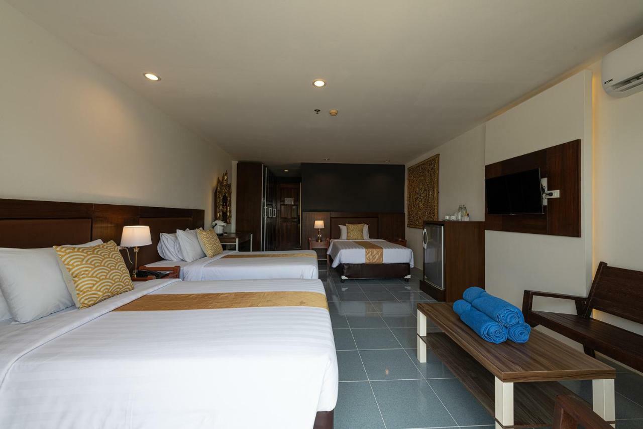 Blue Beach Grand Resort And Spa Rawai Exterior photo